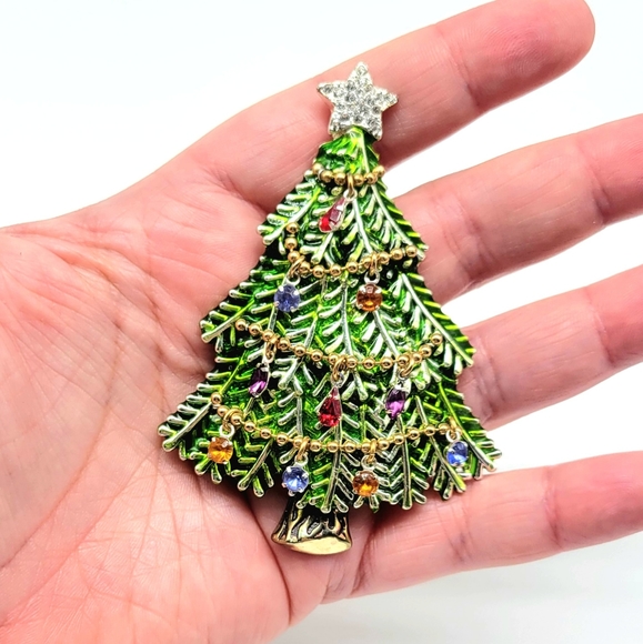 Vintage Avon Collector's Edition 2008 Christmas Tree Brooch with Rhinestones - Picture 7 of 8